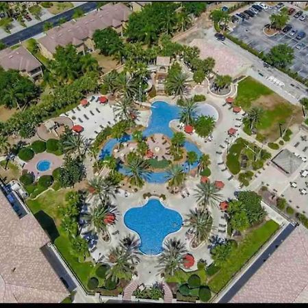 Resort With Lazy River Townhome Davenport Exteriér fotografie