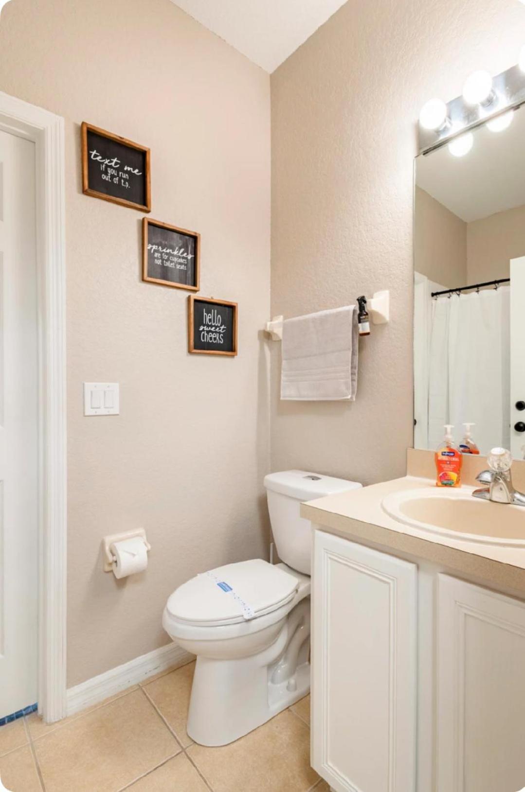 Resort With Lazy River Townhome Davenport Exteriér fotografie